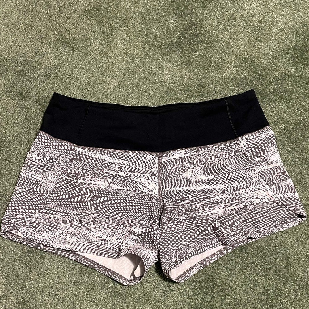Lululemon speed up shorts 4”